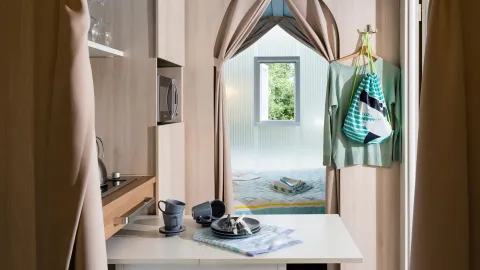 Coco Suite Lake 